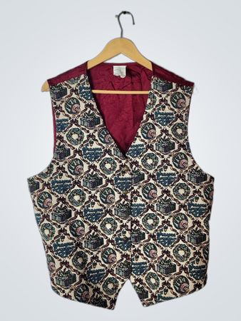 Vest with Paisley Pattern