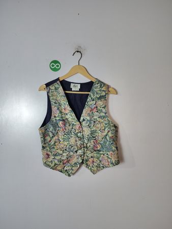 Byer California Floral Vest