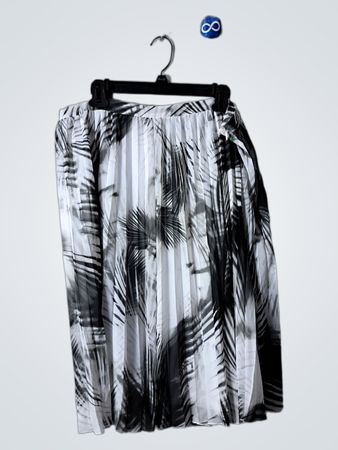 WORTHINGTON Pleated Skirt