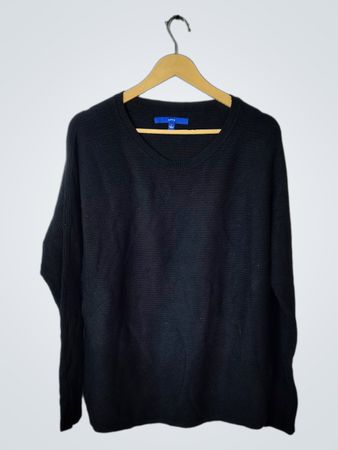 APT.9 Crewneck Sweater