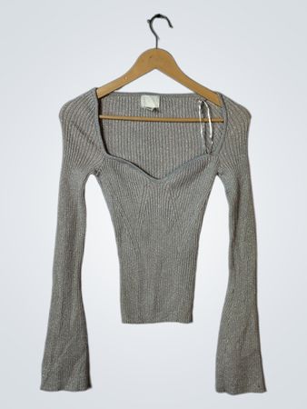 Gray Long-Sleeve Top