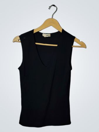 Papara Clothing Black Sleeveless Top