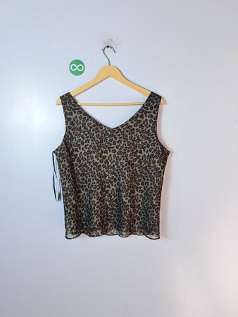 Leopard Print Sleeveless Top