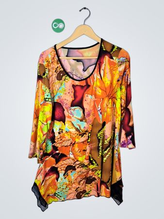 Abstract Print Tunic Top