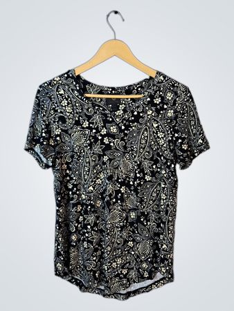 Chaps Women's Black Floral Print T-Shirt