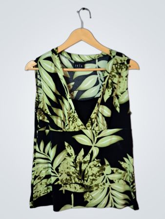 JKLA California Sleeveless Top