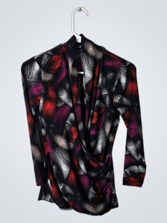 Vince Camuto Women's Geometric Print Long Sleeve Wrap Top