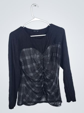 Zenana Long-Sleeve Ruched Plaid Top