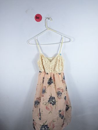 OLIVE TREE Floral Camisole