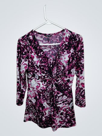 Daisy Fuentes Printed V-Neck Top