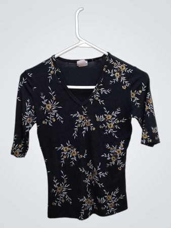 Black Floral Print V-Neck Top