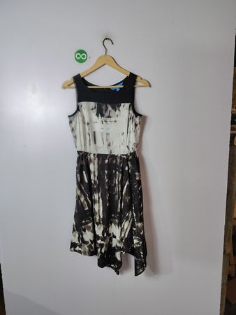 Simply Vera Vera Wang Sleeveless Dress