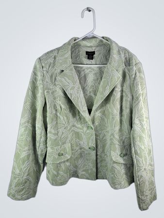 Courtenay Women's Green Floral Blazer