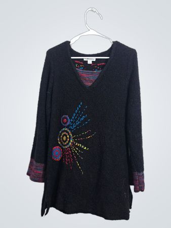 PARKHURST Black Textured V-Neck Sweater with Colorful Embroidery