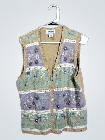 Alfred Dunner Women's Floral Knit Vest