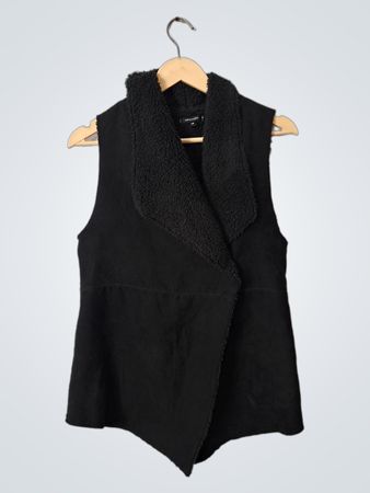 STELLA & DOT Black Sherpa Collar Vest