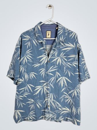 Jamaica Jaxx Authentic Island Style Blue Bamboo Leaf Short Sleeve Button Up Shirt