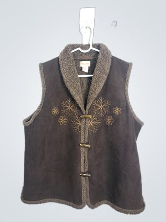 Toffee & Apple Brown Embroidered Sherpa Collar Vest