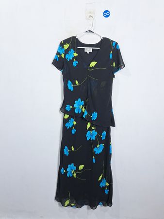 Robes à Imprimé Floral Noir STUDIO I