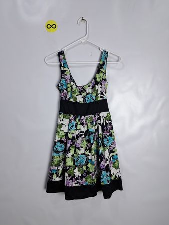 Sprachlos Floral Kleid