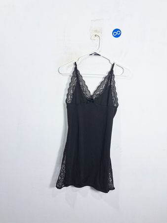 Débardeur en dentelle noire