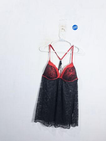 Secret Treasures Damen Schwarze und Rote Spitzen Babydoll Unterwäsche