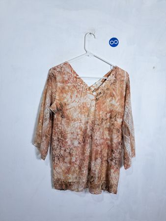 Brittany Black Women's Floral Print Lace Sleeve V-Neck Top