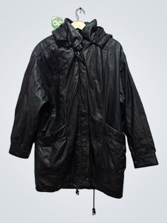 Veste à capuche en cuir noir