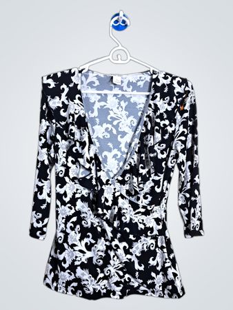 White House Black Market Damen Schwarz-weißes Blumendruck V-Ausschnitt Oberteil