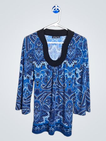 Tunique à col en V à imprimé paisley bleu Apt. 9 avec finition noire