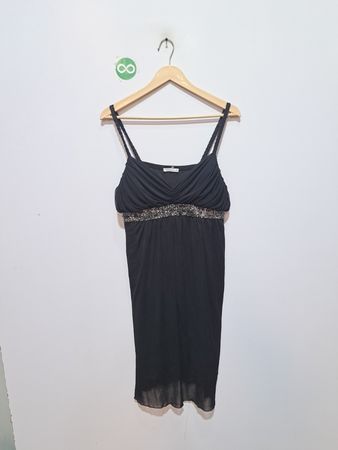 Robe mini noire à bretelles spaghetti ornées
