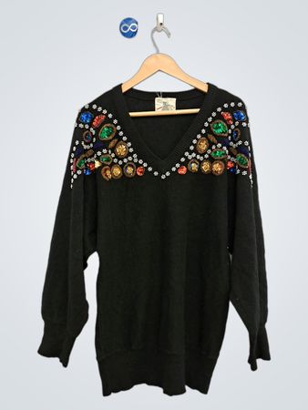 ML Sport Ltd. schwarzer V-Ausschnitt Pullover mit Paillettenverzierung