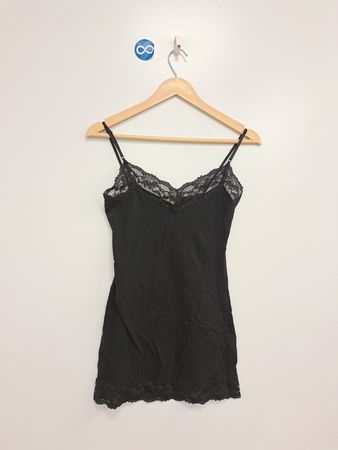 Schwarzes Spitzenbesatz-Camisole