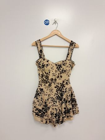Boutique Beige Geblümter Jumpsuit