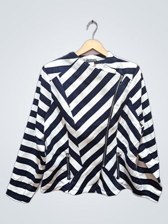 Venus gestreifter Blazer