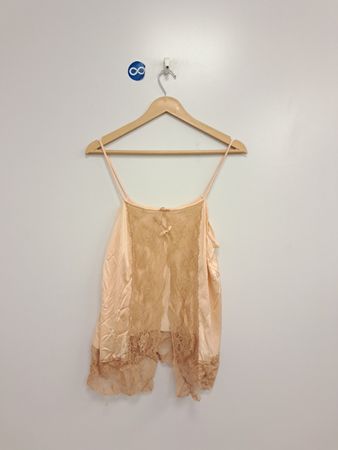 Pfirsichfarbene Camisole mit Spitzensaum