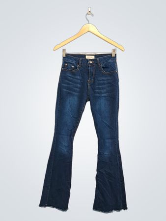 RED Bottoms ausgestellte Jeans