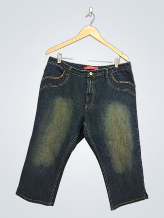 Cosmopolitan Denim Capri-Jeans
