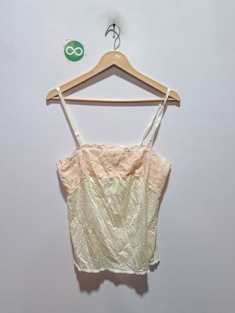 Cremefarbene Spaghettiträger-Camisole mit rosa Spitzenbesatz