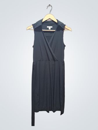 New York & Company ärmelloses Wickelkleid
