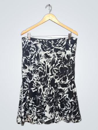 Cato schwarz-weiß gemusterter Rock mit Blumenprint