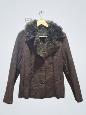 Braetan Damen Jacke aus braunem Wildlederimitat mit Kunstpelzbesatz