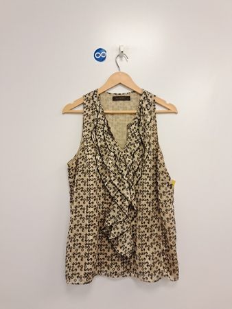 Die Limited ärmellose Bluse mit Rüschen