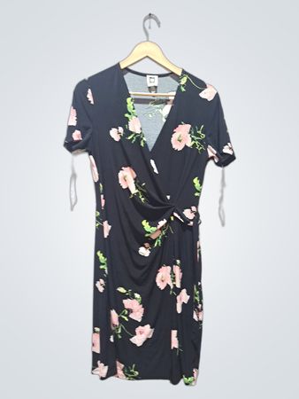 Anne Klein Floral-Wickelkleid