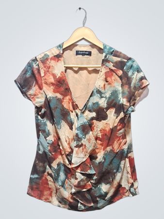 Evan-Picone Damenbluse mit abstraktem Druck, V-Ausschnitt und Rüschen
