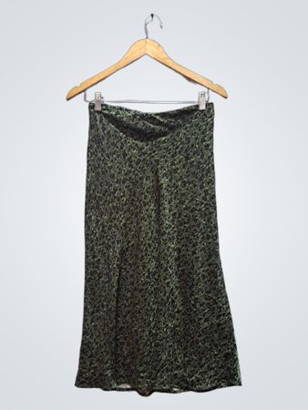 Time and Tru Damen Größe S (4-6) grüner Midirock mit Leopardenmuster