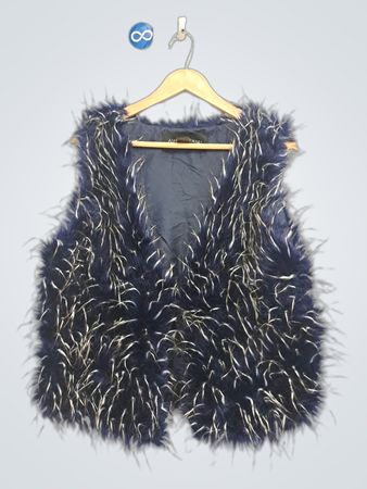 Ashley Stewart Damen Weste aus blauem Kunstfell