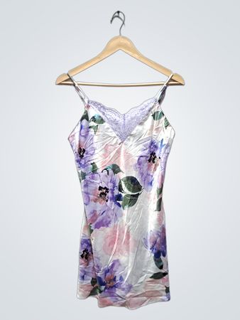 Fliederfarbiges London Blumenmuster Slipkleid mit Spitzenbesatz