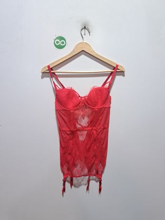Victoria's Secret Roter Spitzenkorsett