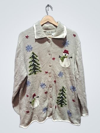 Cherokee Schneemann- und Weihnachtsbaum-Pullover